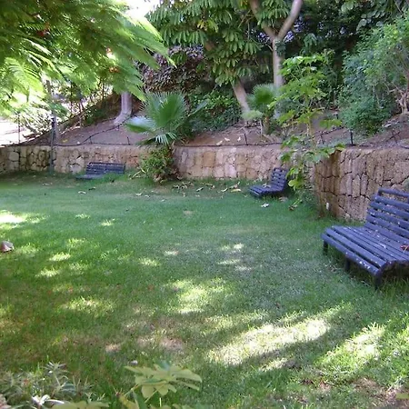 Modern 2 Bed Penthouse Americas Centre Of Town With A Pool And Ocean Views Lägenhet *