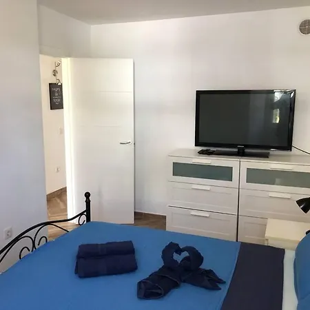 Modern 2 Bed Penthouse Americas Centre Of Town With A Pool And Ocean Views Lägenhet Playa de las Americas (Tenerife)